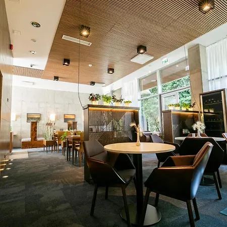 Johan Design & Spa Hotel 4*