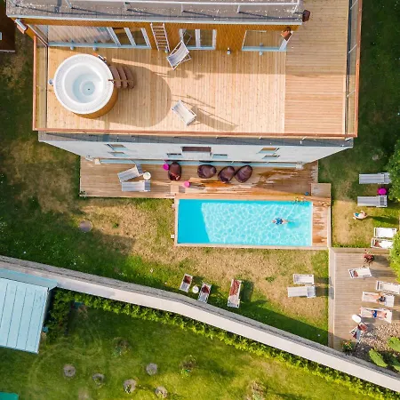 Johan Design & Spa Hotel 4*