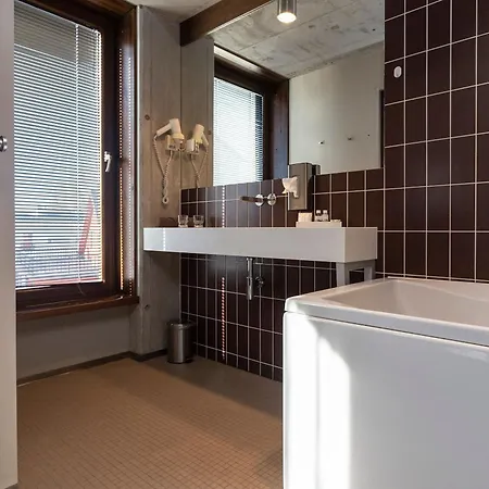 Hotel Johan Design & Spa Hotel 4*