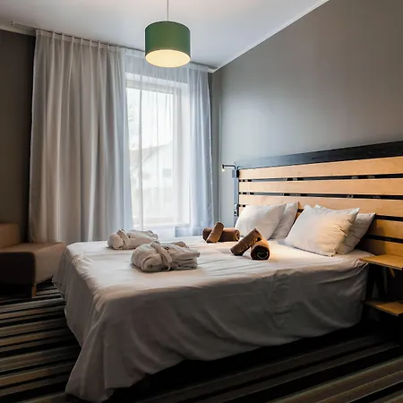 Johan Design&SPA Hotel Hotell 4*