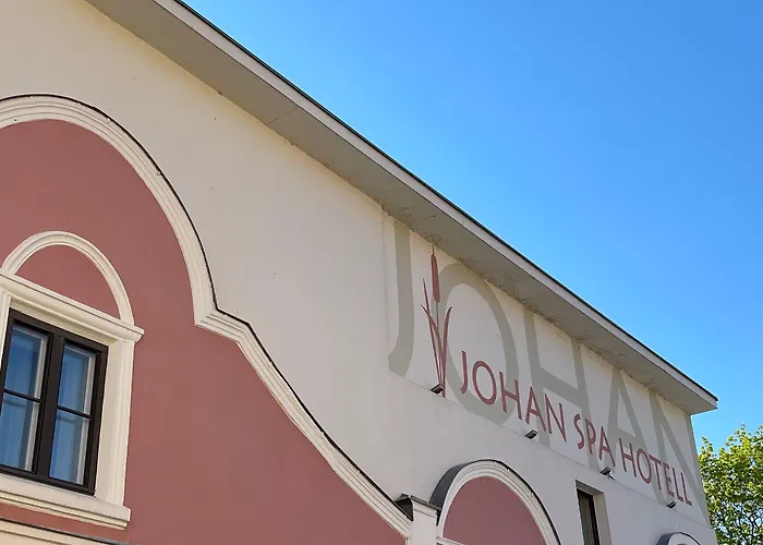 Johan Design & מלון