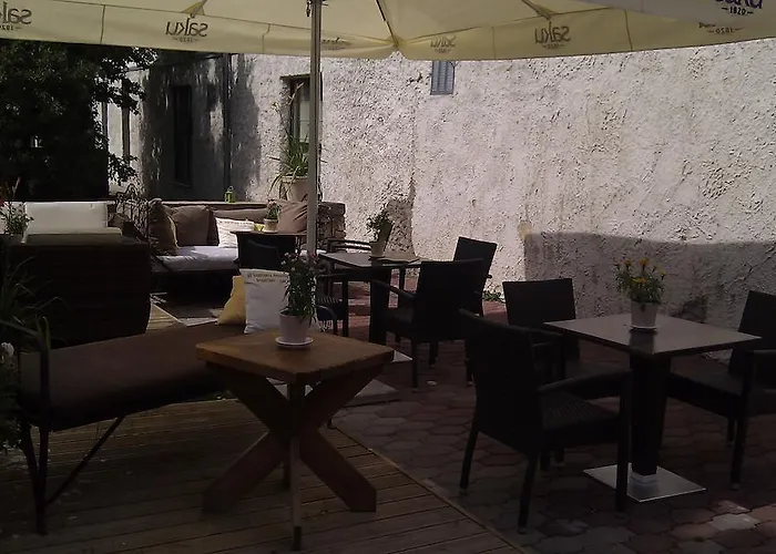 Johan Design & Hotel