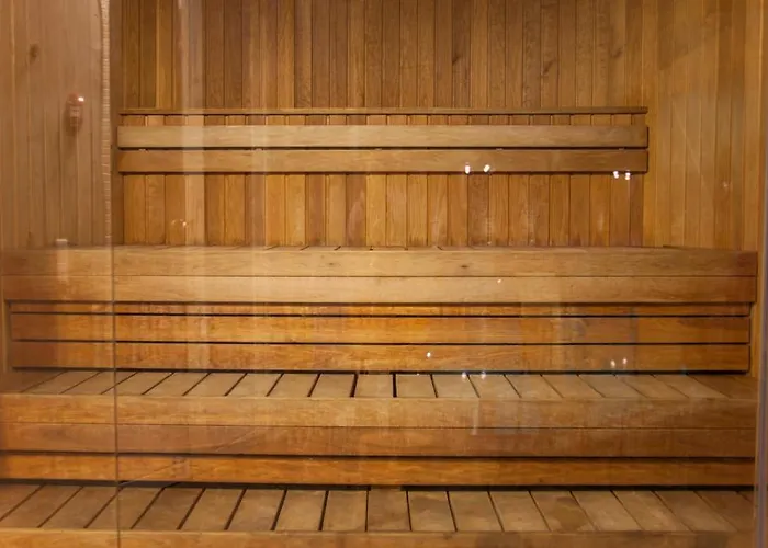 Hotel Johan Design & 4*